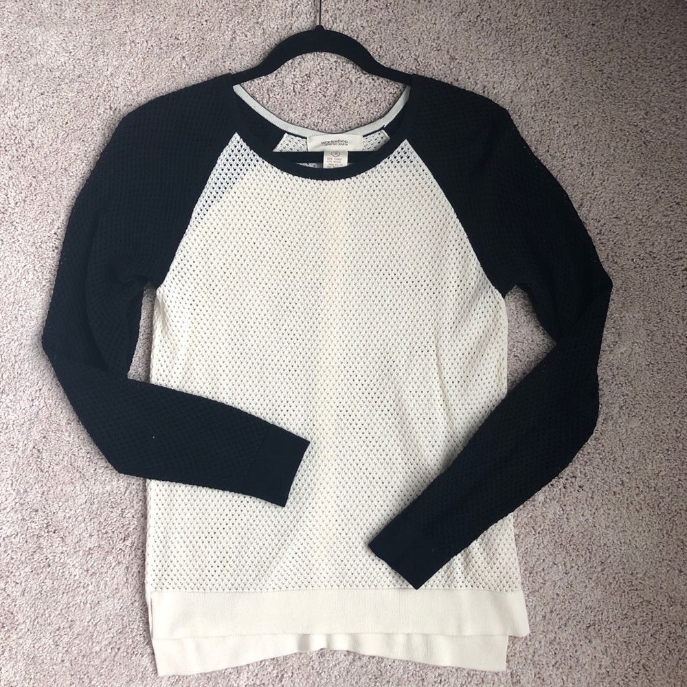 Black and white long sleeve